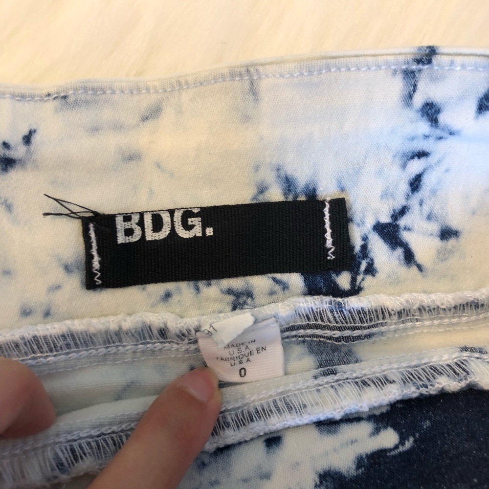 💜UO BDG bleached out tie dye mini skirt - Picture 6 of 8